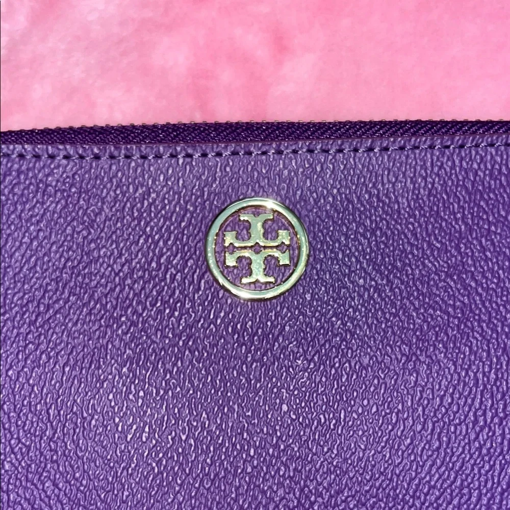 Tory Burch Violet Landon Large Leather Wristlet Clutch NWOT - Picture 5 of 13